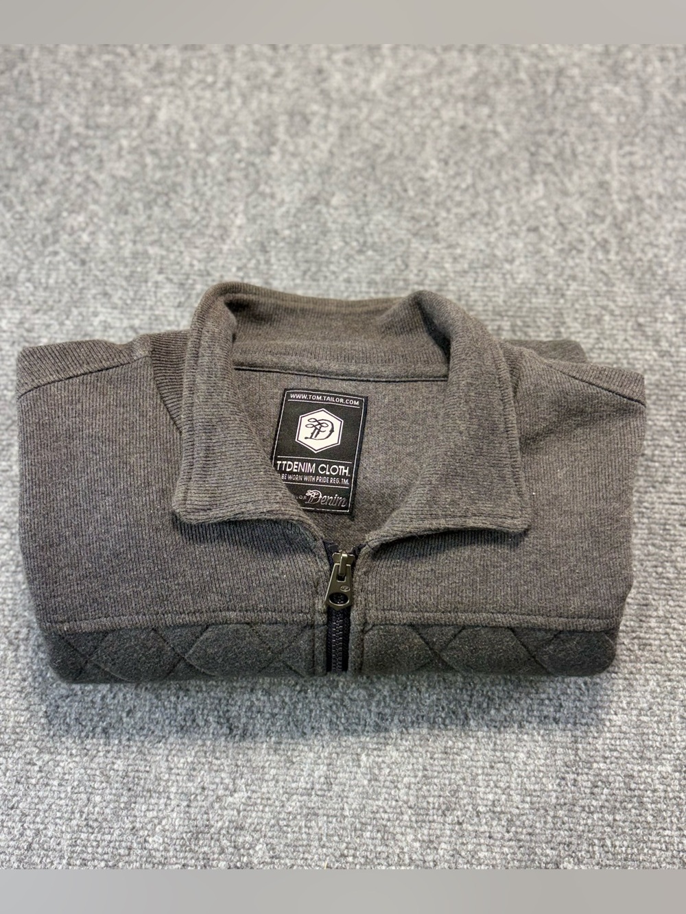 Tom Tailor Mens Sz L Jacket Gray Quilted Diamond Full Zip Sweater
Cardigan Coat